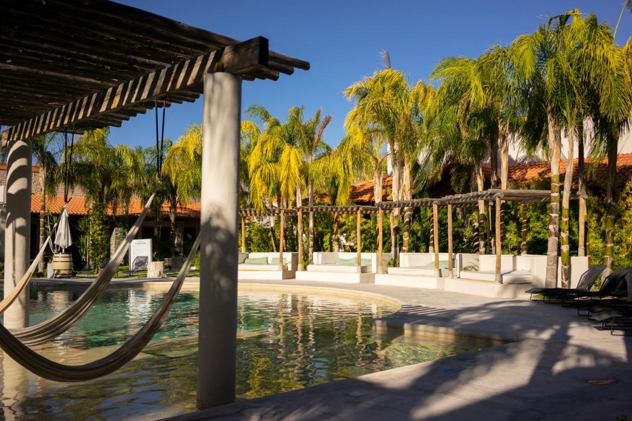 Hacienda 1800 Hotel 4*